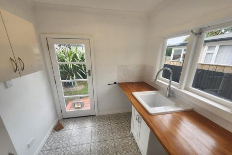 Photo of property in 31 Seddon Street, Takaro, Palmerston North, 4412