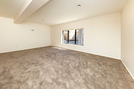 Photo of property in 5a Porchester Road, Papakura, 2110