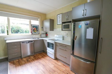 Photo of property in 1 Hertnon Street, West End, Timaru, 7910