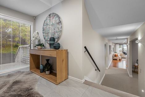 Photo of property in 102 Bassett Road, Remuera, Auckland, 1050