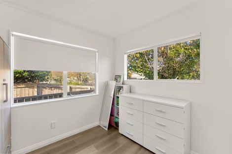 Photo of property in 4 Ross Grove, Paraparaumu, 5032