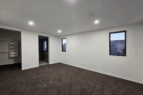Photo of property in 8 Lewis Road, Pakuranga, Auckland, 2010