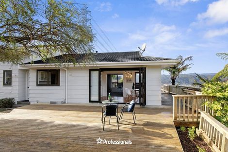 Photo of property in 14 Matuhi Street, Tirohanga, Lower Hutt, 5010