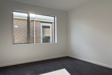 Photo of property in 40 Horoeka Street, Stokes Valley, Lower Hutt, 5019