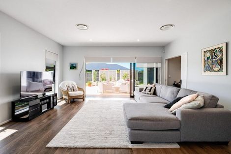 Photo of property in 52 Beachvale Drive, Kaiapoi, 7630