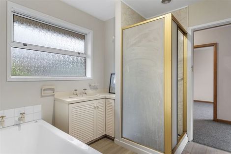 Photo of property in 17 Lascelles Street, Saint Martins, Christchurch, 8022