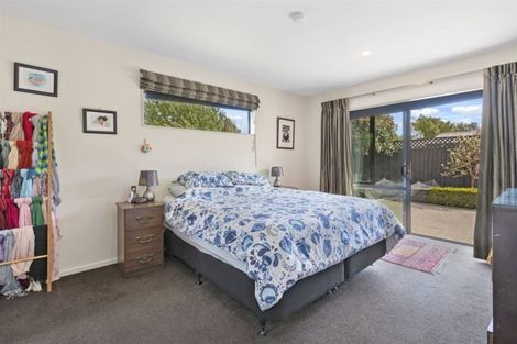 Photo of property in 46 Inwoods Road, Parklands, Christchurch, 8083