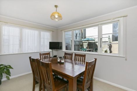 Photo of property in 40 Tiber Street, Island Bay, Wellington, 6023