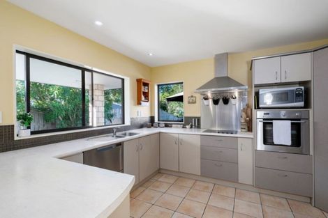 Photo of property in 77 Acornia Close, Ohauiti, Tauranga, 3112