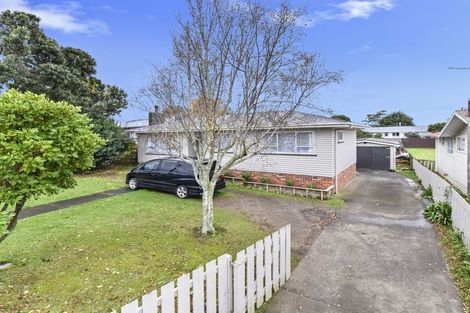 Photo of property in 27 Rimu Road, Oratia, Auckland, 0604