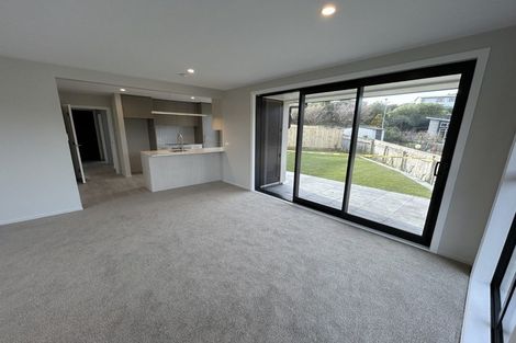 Photo of property in 9 Barque Crescent, Whitby, Porirua, 5024