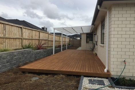 Photo of property in 6 Kohia Way, Huapai, Kumeu, 0810
