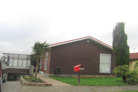 Photo of property in 201 Staithes Drive South, Whitby, Porirua, 5024