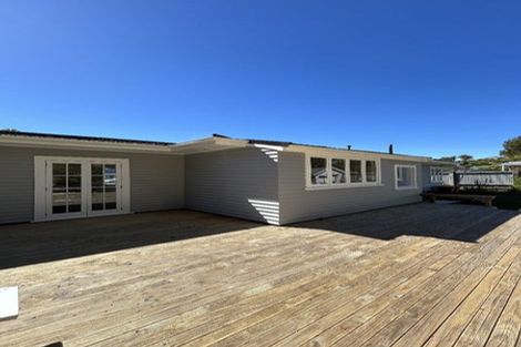 Photo of property in 39 Kawiu Road, Levin, 5510