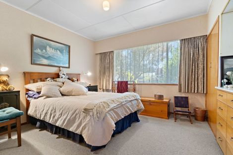 Photo of property in 13 Fairbrother Street, Carterton, 5713