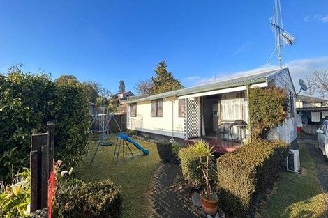 Photo of property in 4a Glenview Terrace, Glenview, Hamilton, 3206