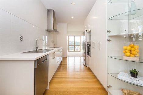 Photo of property in The Rise, 22 Hatfield Place, Albany Heights, Auckland, 0632