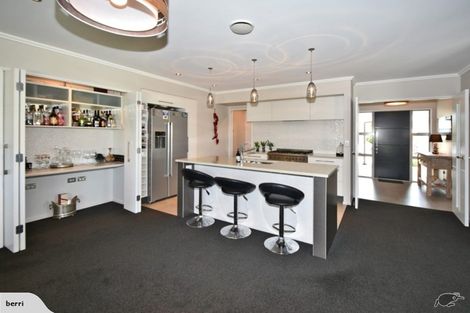 Photo of property in 5 Gosling Crescent, Halswell, Christchurch, 8025