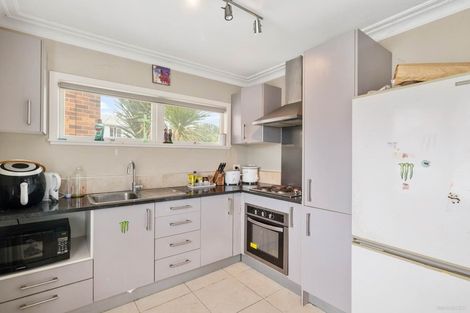 Photo of property in 3/162 Onewa Road, Northcote, Auckland, 0627