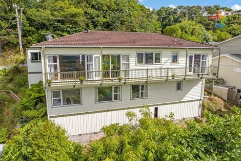 Photo of property in 16 Major Drive, Kelson, Lower Hutt, 5010