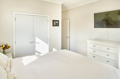 Photo of property in 2 Cornwall Street, Hutt Central, Lower Hutt, 5010