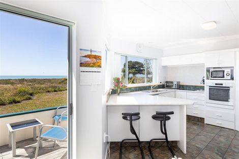 Photo of property in 64 Rarangi Beach Road, Rarangi, Blenheim, 7273