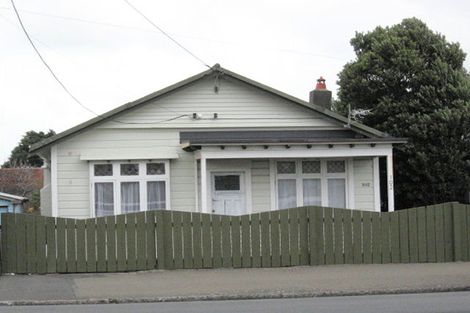 Photo of property in 102 Coutts Street, Kilbirnie, Wellington, 6022