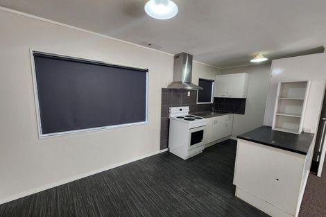 Photo of property in 2/34 Shifnal Drive, Randwick Park, Auckland, 2105