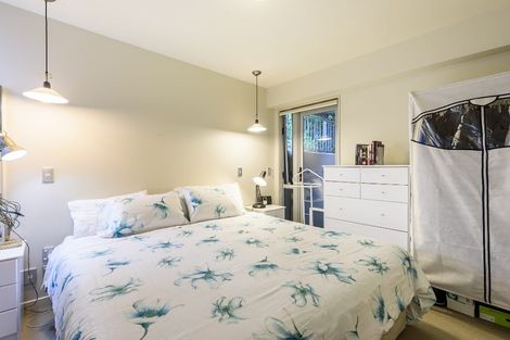 Photo of property in Aqua, 1/74 Oriental Parade, Oriental Bay, Wellington, 6011