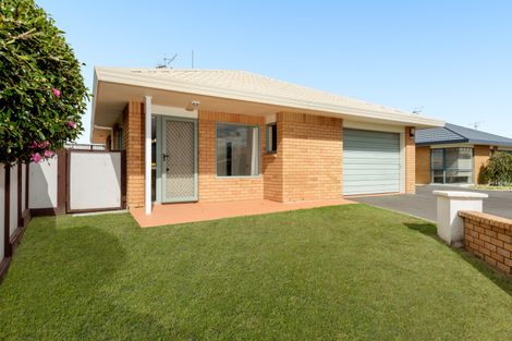 Photo of property in 1 Pemberton Way, Greerton, Tauranga, 3112
