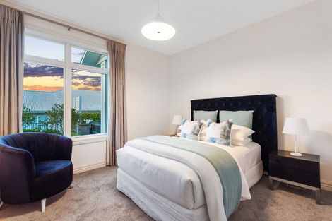 Photo of property in 6 York Terrace, Riverhead, 0820