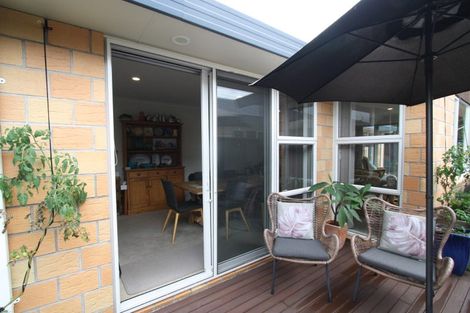 Photo of property in 32a Bulteel Street, New Plymouth, 4310