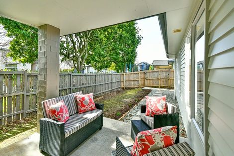 Photo of property in 13 Pipipi Crescent, Takanini, 2112