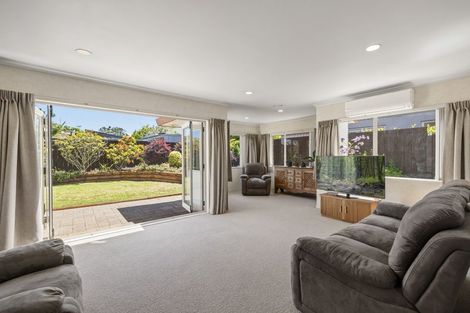 Photo of property in 1 Tui Street, Mount Maunganui, 3116