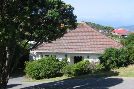 Photo of property in 44 Mandalay Terrace, Khandallah, Wellington, 6035