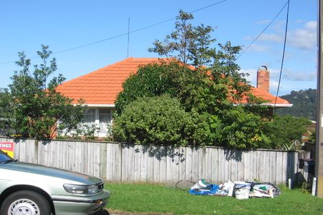 Photo of property in 30 Savoy Road, Glen Eden, Auckland, 0602