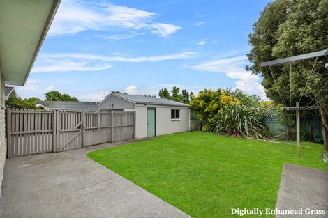 Photo of property in 9 Curzon Place, Parklands, Christchurch, 8083
