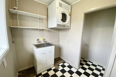 Photo of property in 9 Gladson Avenue, Sockburn, Christchurch, 8042