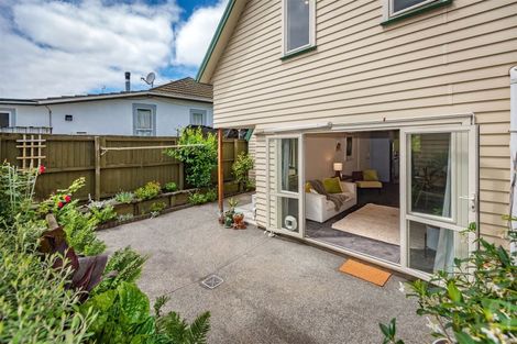 Photo of property in 35 Austin Street, Sydenham, Christchurch, 8023