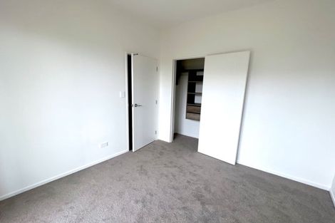 Photo of property in 18 Woven Place, Karaka, Papakura, 2113