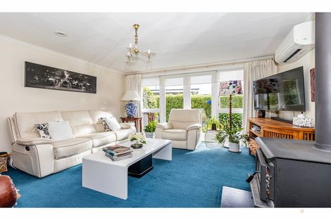 Photo of property in 12 Parsonage Road, Waimate, 7924