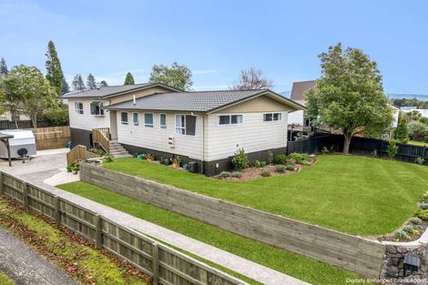 Photo of property in 3 Waitawa Place, Lynmore, Rotorua, 3010