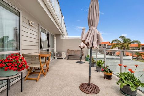 Photo of property in 7/340n Gulf Harbour Drive, Gulf Harbour, Whangaparaoa, 0930