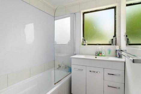 Photo of property in 78a Pohutukawa Drive, Owhata, Rotorua, 3010