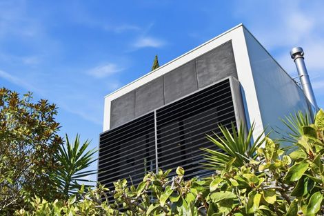 Photo of property in 1 Millbank Lane, Merivale, Christchurch, 8014