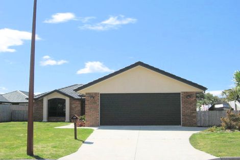 Photo of property in 37 Pirika Place, Papamoa Beach, Papamoa, 3118