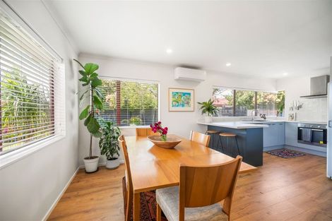 Photo of property in 732d Te Atatu Road, Te Atatu Peninsula, Auckland, 0610