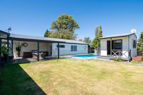 Photo of property in 31 Mcglashen Street, Motueka, 7120