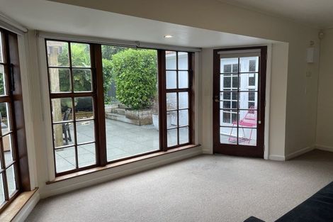 Photo of property in 317 The Terrace, Te Aro, Wellington, 6011