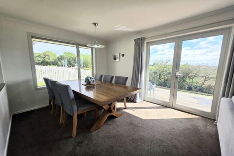 Photo of property in 16 North Ridge Drive, Oamaru North, Oamaru, 9400